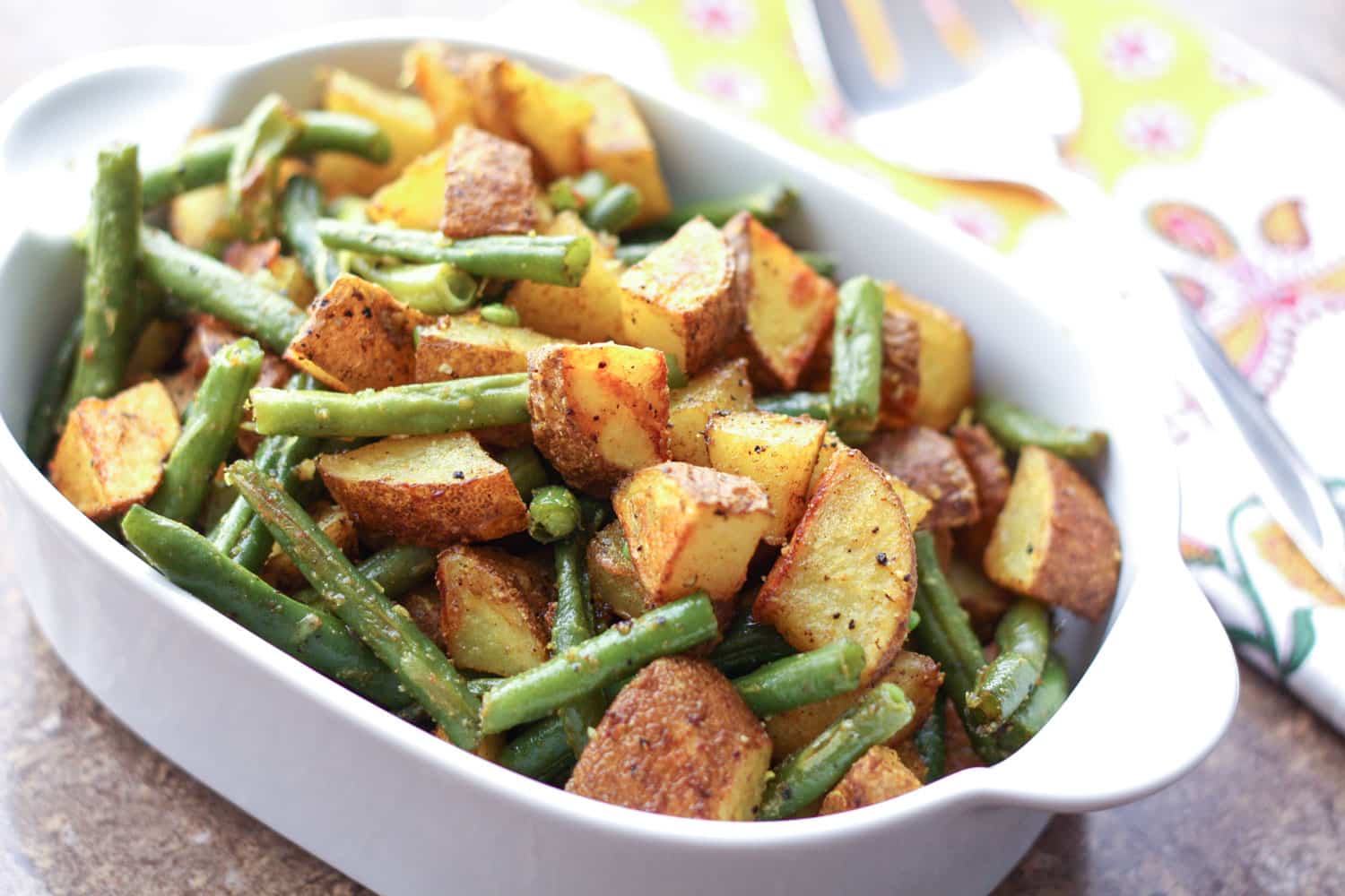 Versatile Turmeric Roasted Potatoes & Green Beans